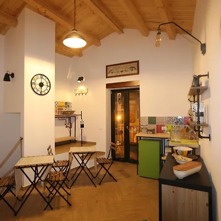 Torre's & Caffe Отель типа 