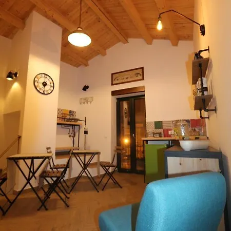 Torre's & Caffe Monreale