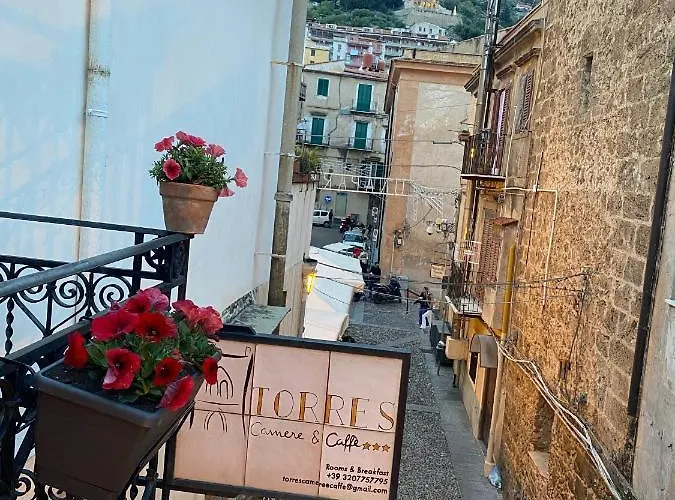Torre's & Caffe Monreale